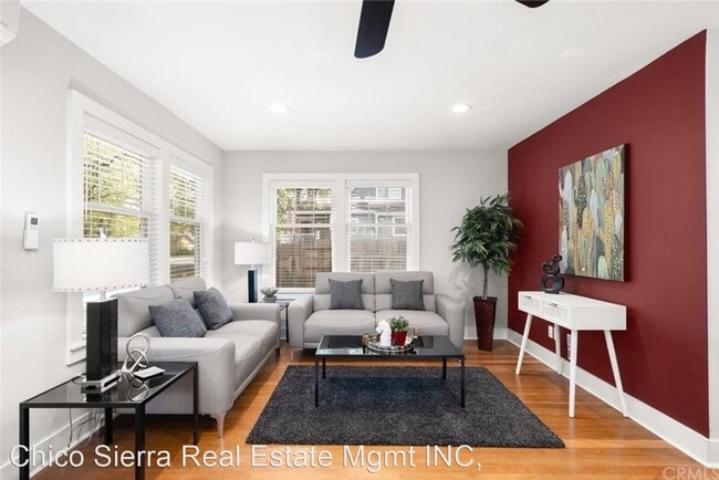 1111 Oleander Ave photo'