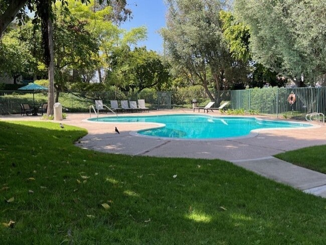 property at 576 N Bellflower Blvd