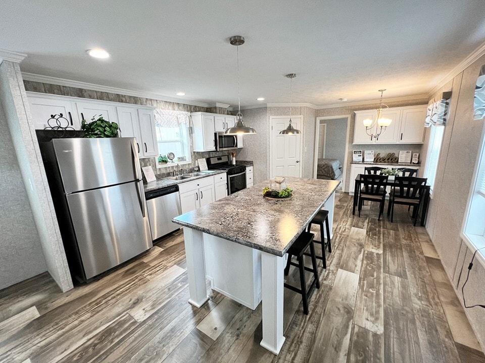 141 Woodsong Ct SE in Cartersville, GA - Foto de edificio