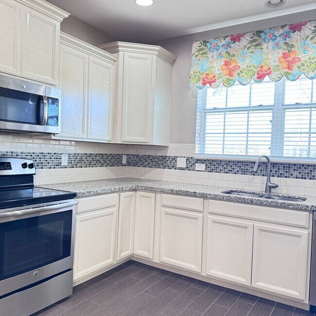 1077 S Reber Ave in Gilbert, AZ - Building Photo - Building Photo