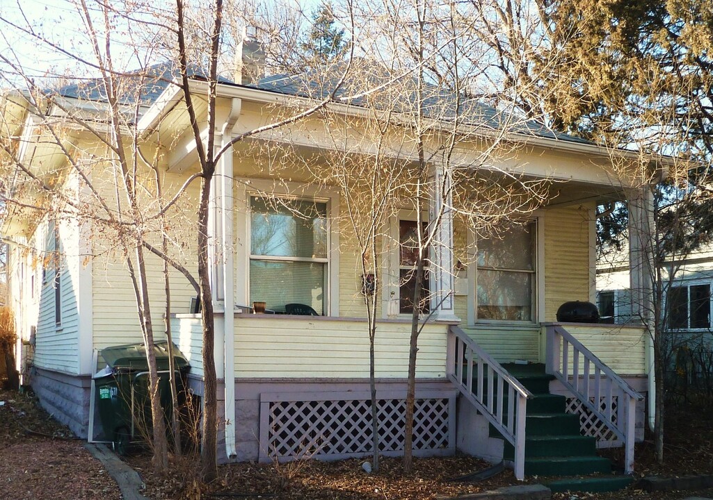 1611 6th Ave in Greeley, CO - Building Photo