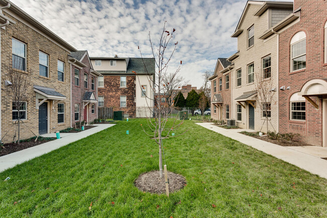 Nailah Commons Rowhouses in Detroit, MI - Building Photo - Building Photo