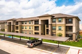 The Green Jay in McAllen, TX - Foto de edificio - Building Photo