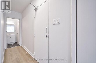 1046 Bathurst St in Toronto, ON - Building Photo - Building Photo