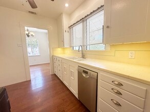 417 W Malvern Ave in Fullerton, CA - Building Photo - Building Photo