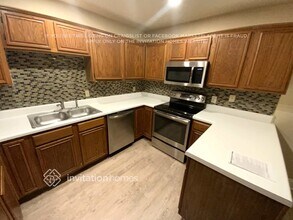 819 Havenbrook Dr in Arlington, TX - Building Photo - Building Photo