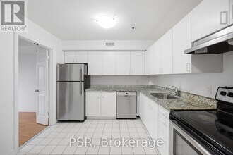 3314 Yonge St in Toronto, ON - Building Photo - Building Photo