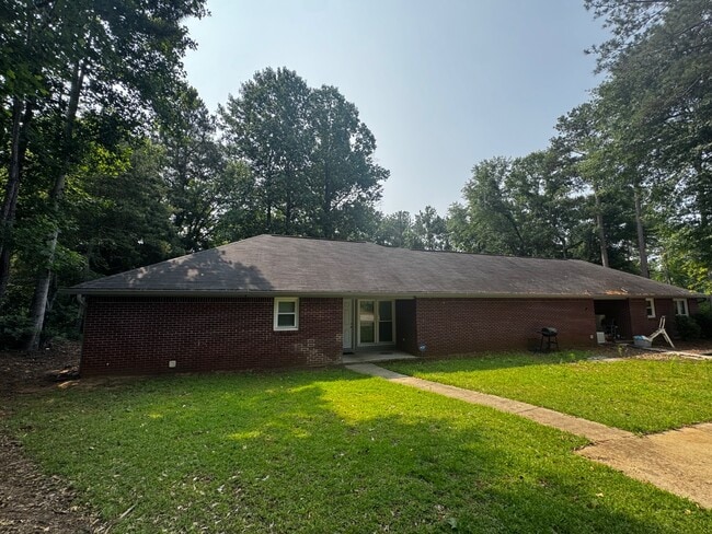 property at 1088 Pierce Rd