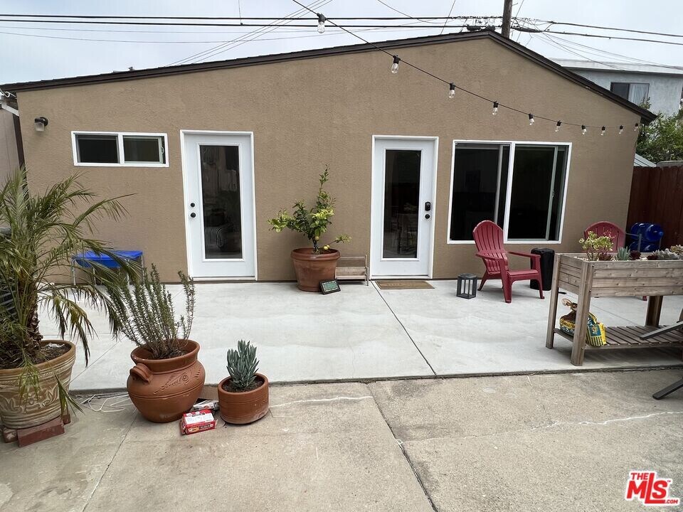 12512 Rubens Ave in Los Angeles, CA - Building Photo