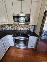 972 Sierra Vista Ln in Valley Cottage, NY - Building Photo - Building Photo