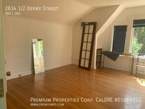 2834 Derby St in Berkeley, CA - Foto de edificio - Building Photo