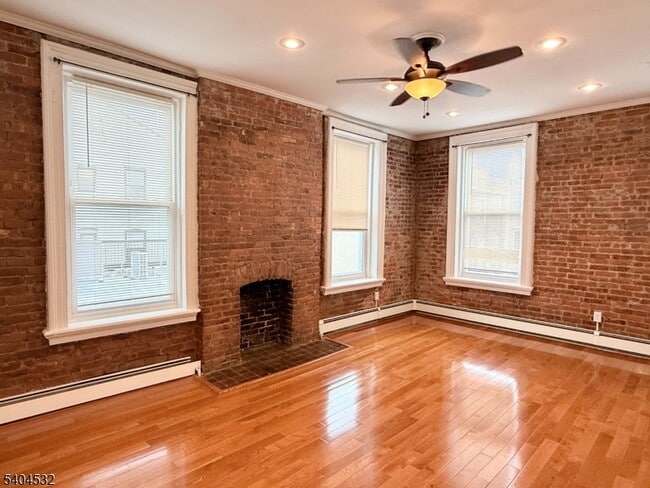 10 Depot Square in Montclair, NJ - Building Photo - Building Photo