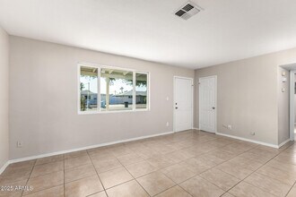 3020 W El Caminito Dr in Phoenix, AZ - Building Photo - Building Photo