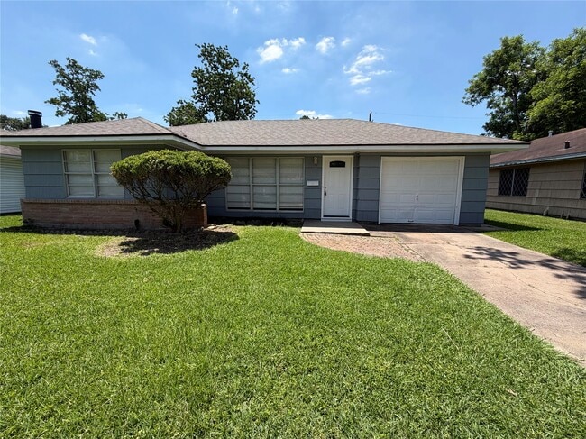 5109 Verdome Ln