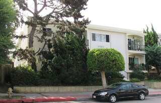 8142 Redlands St Apartments