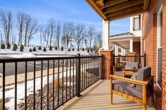 Meriden Place in Meriden, CT - Building Photo - Building Photo