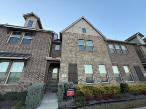 332 Greenhouse Dr in Plano, TX - Building Photo - Building Photo