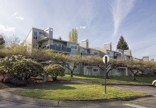 Marymoor Heights in Redmond, WA - Building Photo - Building Photo