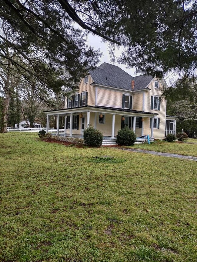 property at 35448 Windingdale Dr