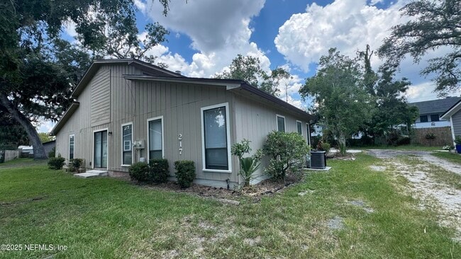 property at 217 Loring Ct