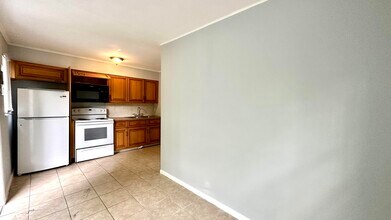 3804 Miller Ave in West Palm Beach, FL - Building Photo - Building Photo