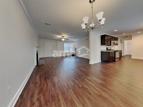 1812 Mahogany Wood Trail in Knoxville, TN - Building Photo - Building Photo