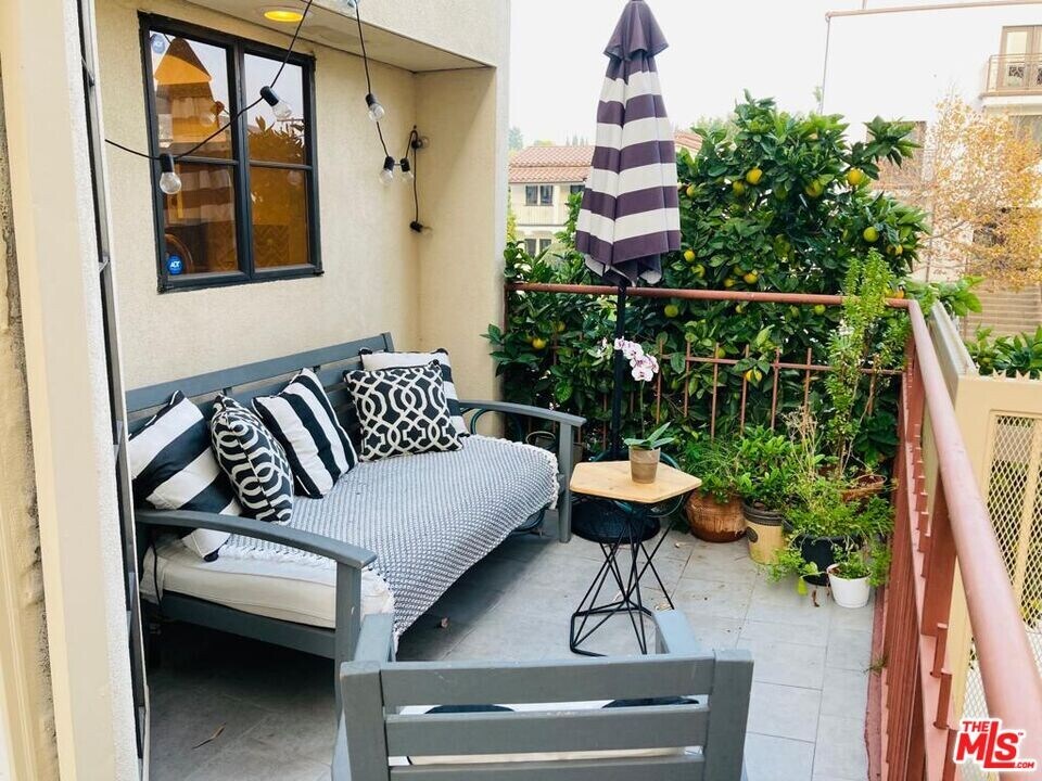 479 S Bedford Dr-Unit -1 in Beverly Hills, CA - Building Photo