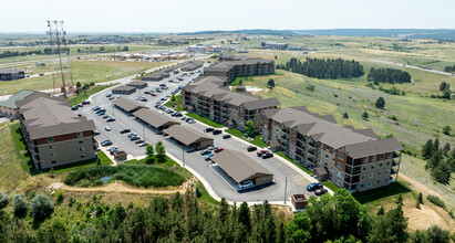 Copper Ridge Apartments in Rapid City, SD - Foto de edificio - Building Photo