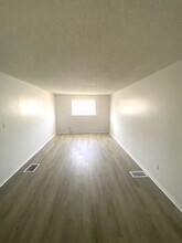 217 57th Ave E in Bradenton, FL - Building Photo - Building Photo