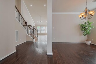 15 Wenoah Pl in Spring, TX - Building Photo - Building Photo
