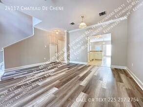 24117 Chateau de Chene Blvd in Walker, LA - Building Photo - Building Photo