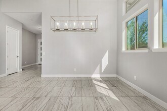 11905 W Creosote Dr in Peoria, AZ - Building Photo - Building Photo
