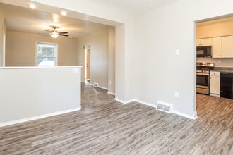 236 Grace Ave in Canonsburg, PA - Building Photo - Building Photo