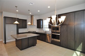 3750 E Palm Valley Blvd in Round Rock, TX - Building Photo - Building Photo