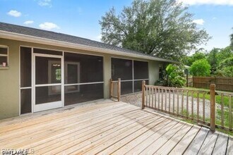 141 18th Ave NE in Naples, FL - Building Photo - Building Photo