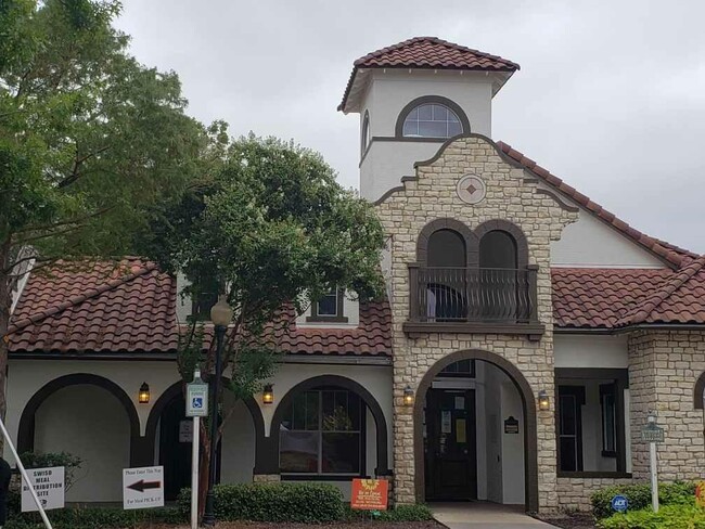 Palo Alto Apartment Homes in San Antonio, TX - Foto de edificio - Building Photo