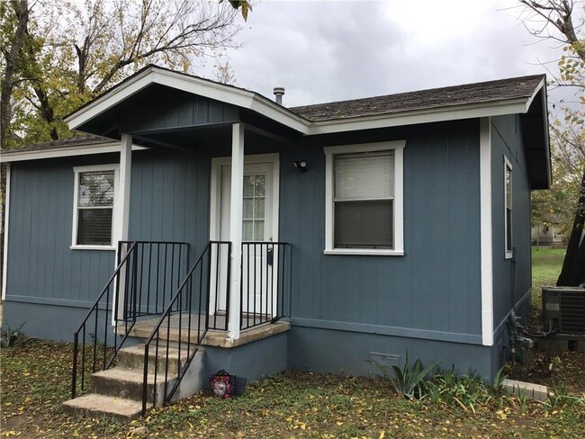 5103 Delores Ave in Austin, TX - Building Photo - Building Photo