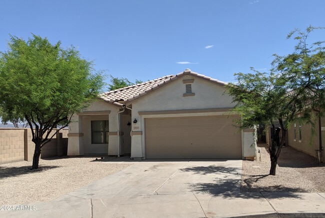 5905 West Odeum Ln in Phoenix, AZ - Building Photo - Building Photo