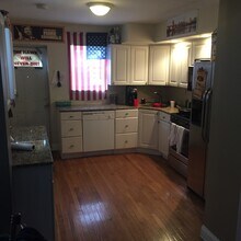 5831 Woodcrest Ave in Philadelphia, PA - Building Photo - Building Photo