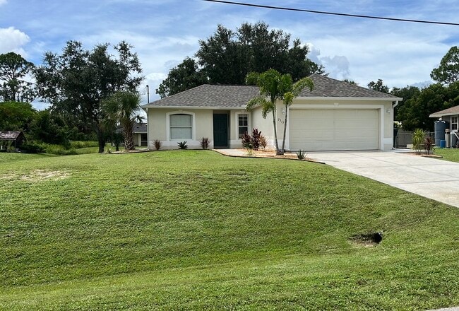 property at 2315 Snowflake Ln