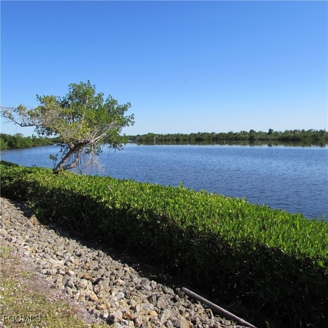 5371 Blue Crab Cir in Bokeelia, FL - Building Photo - Building Photo