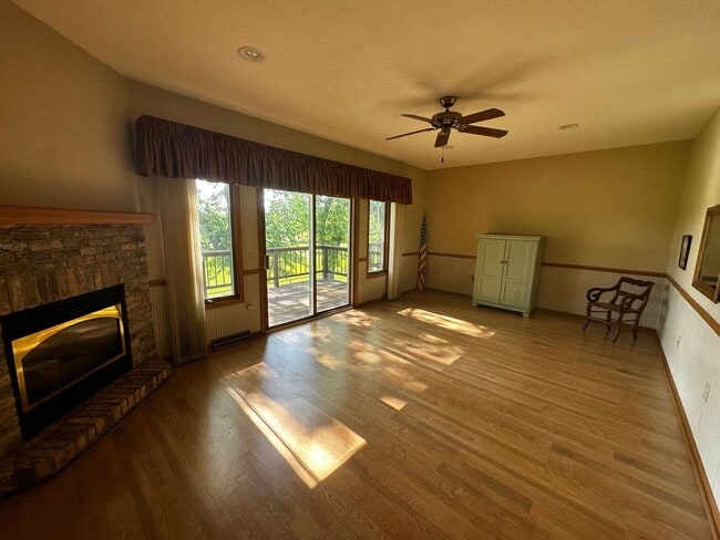 property at 1515 Hackett St