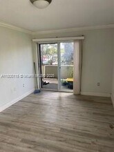 10795 SW 108th Ave in Miami, FL - Building Photo - Building Photo