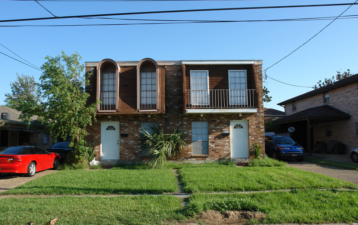 3719 Saratoga Dr in Metairie, LA - Building Photo