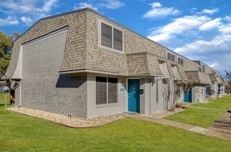 Northridge Villas in Sherman, TX - Foto de edificio - Building Photo