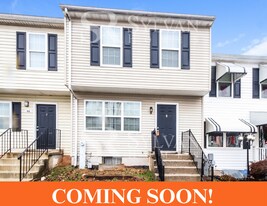 40 Western Winds Cir in Windsor Mill, MD - Building Photo