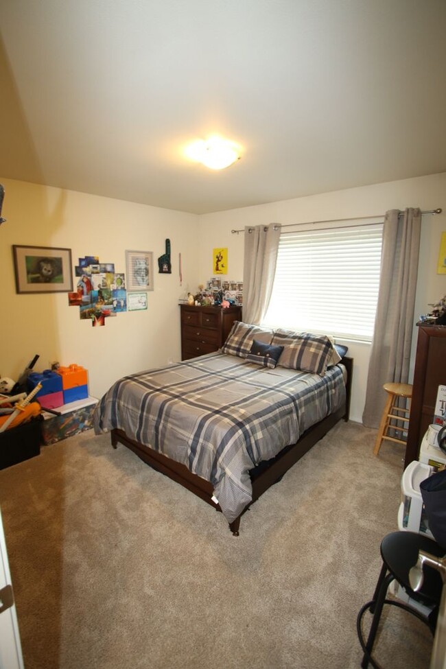 property at 20333 Riverside Dr