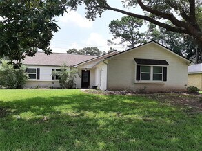 31326 Alice Ln in Tomball, TX - Building Photo - Building Photo