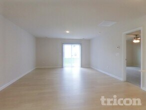 3075 Whispering Willows Ct in Inman, SC - Building Photo - Building Photo