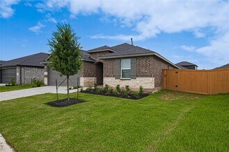 27306 Sunterra Village Dr in Katy, TX - Building Photo - Building Photo